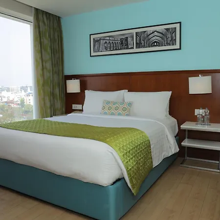 Fairfield By Marriott Indore Exterior photo