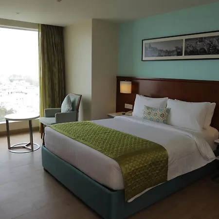 Fairfield By Marriott Indore Exterior photo
